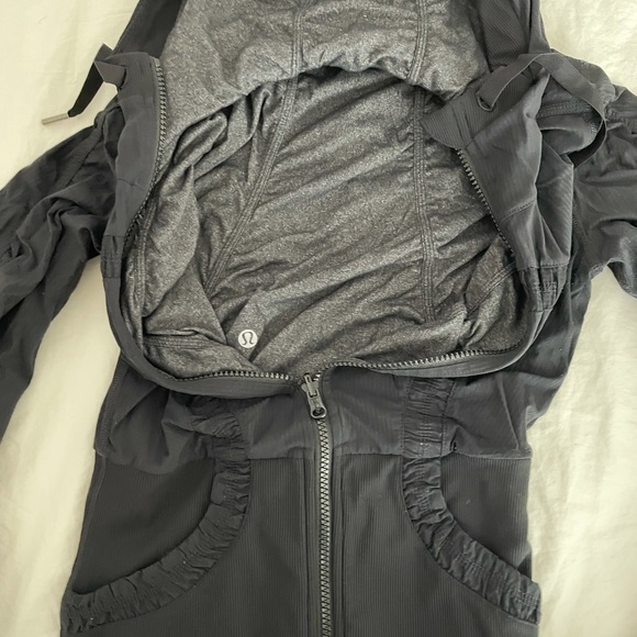 Lululemon Jacket - Picture 2 of 2